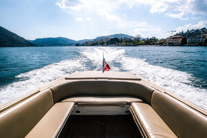 1 Hour Private and Guided Cruise on Lake Como by motorboat - Villa d’Este and its floating pool area: five-star without the wait