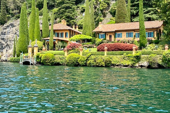 2-Hour Private Tour Sailing on Lake Como with Aperitif - Past iconic villas: Villa d’Este to Villa Oleandra