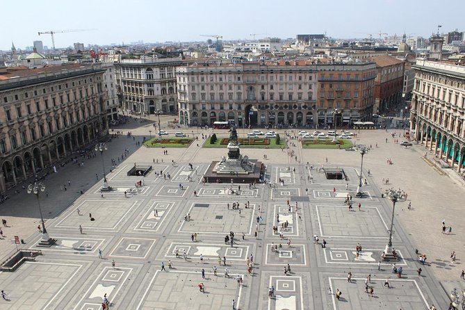 2-hours Duomo of Milan guided experience with entrance tickets - Rooftop terraces and views: why the timing matters