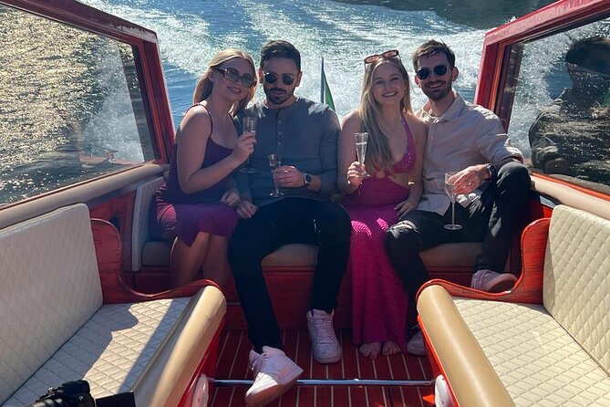 2 Hours Private Wooden Boat Tour on Lake Como 6 pax - Cernobbio: luxury shoreline and the Paris of the Lario label