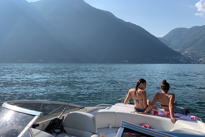 3 Hours Bellagio Private Guided Boat Tour on Lake Como - Pros that stand out (and why you’ll feel them)