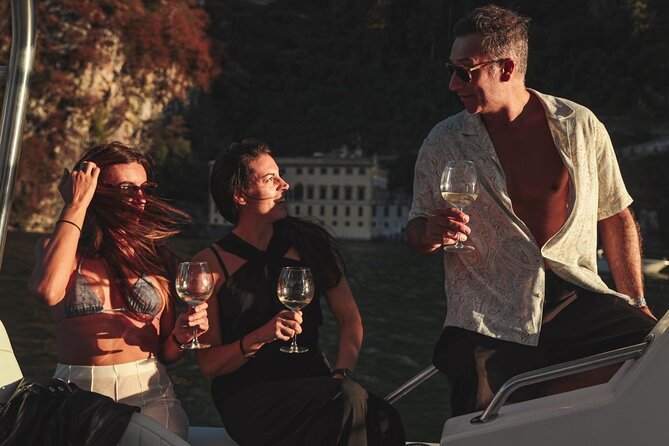 3 Hours Private Boat Cruise on Lake Como with Open Bar - The Tremezz o-to-Bellagio stretch and why Bellagio gets the big time