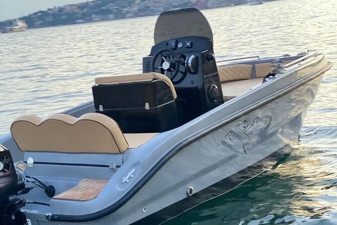3 Hours Private Boat Tour in Subacco Lake Como - Como-to-Moltrasio villa cruising: what to look for while you glide