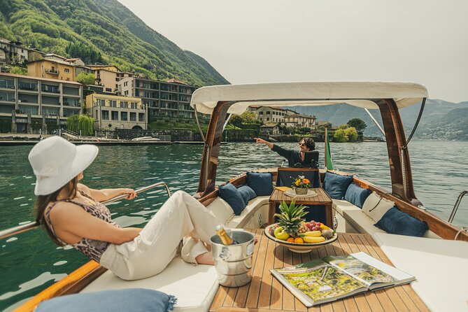 3 hours Private Boat Tour on Lake Como Bellagio - Varenna and Menaggio: two calmer sides of the same lake
