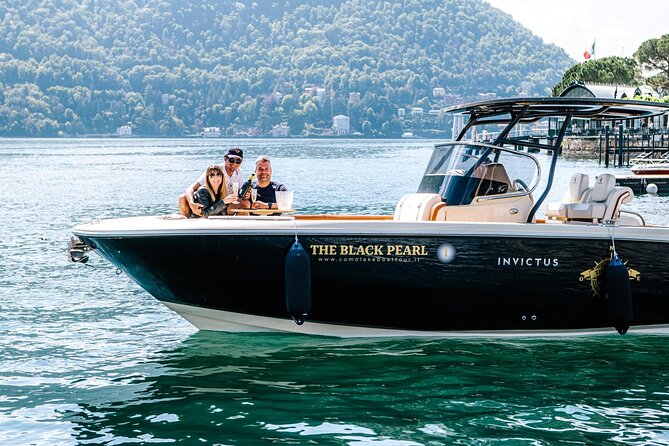 3H Private Cruise Lake Como Tender yacht Invictus 6 pax - Meeting at Lario Bar Como: Easy Start, Smooth Flow