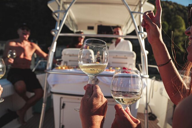 4 Hours Private Boat Cruise on Lake Como with Open Bar - Price and Value: What $1,802.29 Covers for Up to 6