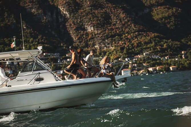 4 Hours Private Boat Cruise on Lake Como with Open Bar - Celebrity-Era Villas: Moltrasio to Laglio (Versace and Clooney)