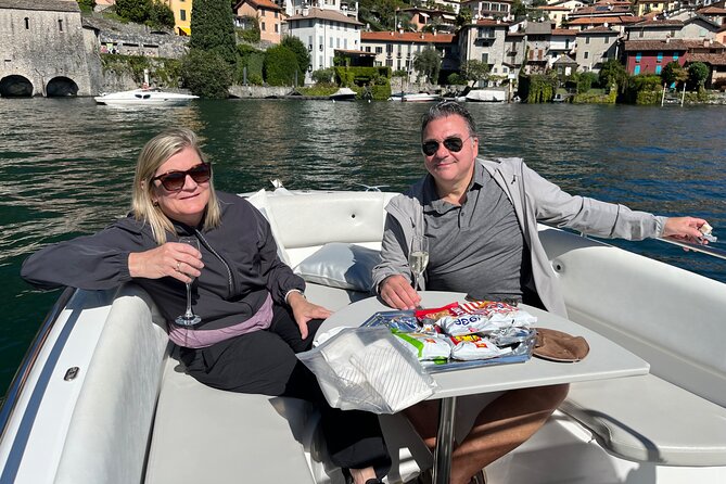 6 hour boat tour with captain on Lake Como - Private-villa cruising: seeing the shoreline the way locals do