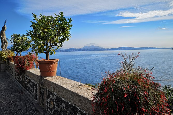 A unique private boat tour of isola Bella with guide Micaela - What to expect from the 2-hour flow