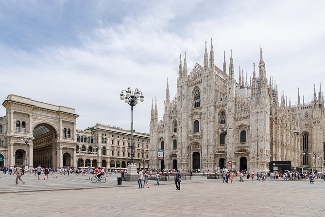 Arrival Private Transfer: Malpensa Airport MXP to Milan in Luxury Van - Luxury Van Comfort, Luggage Space, and the Up-to-5 Reality