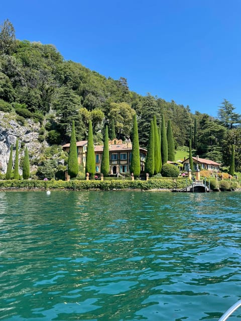 Bellagio/Menaggio: Private Trip on a Vintage Wooden Boat - Bellagio: Villa Melzi Gardens and the Classic Waterfront Feel