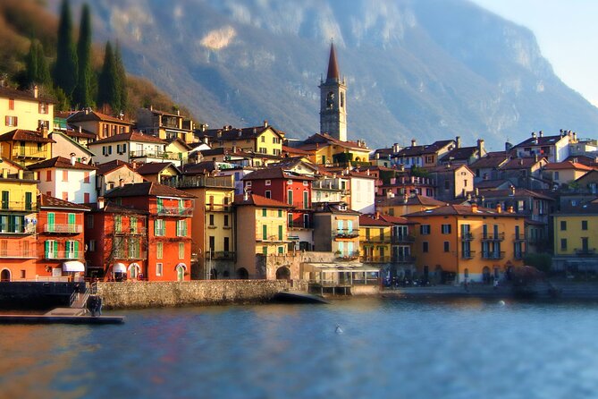 Bellagio & Varenna Full-day Tour on Lake Como by private boat - English-only guide and whisper audio: the difference between hearing and guessing