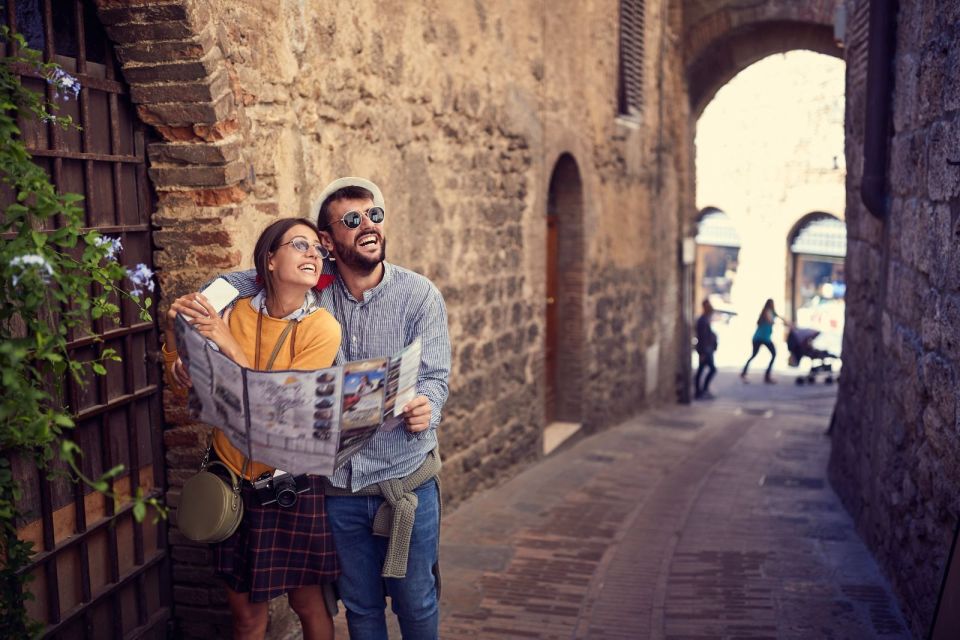 Bergamo: Private Walking Tour - Piazza Vecchia and Palazzo della Ragione: the city’s architectural crossroads