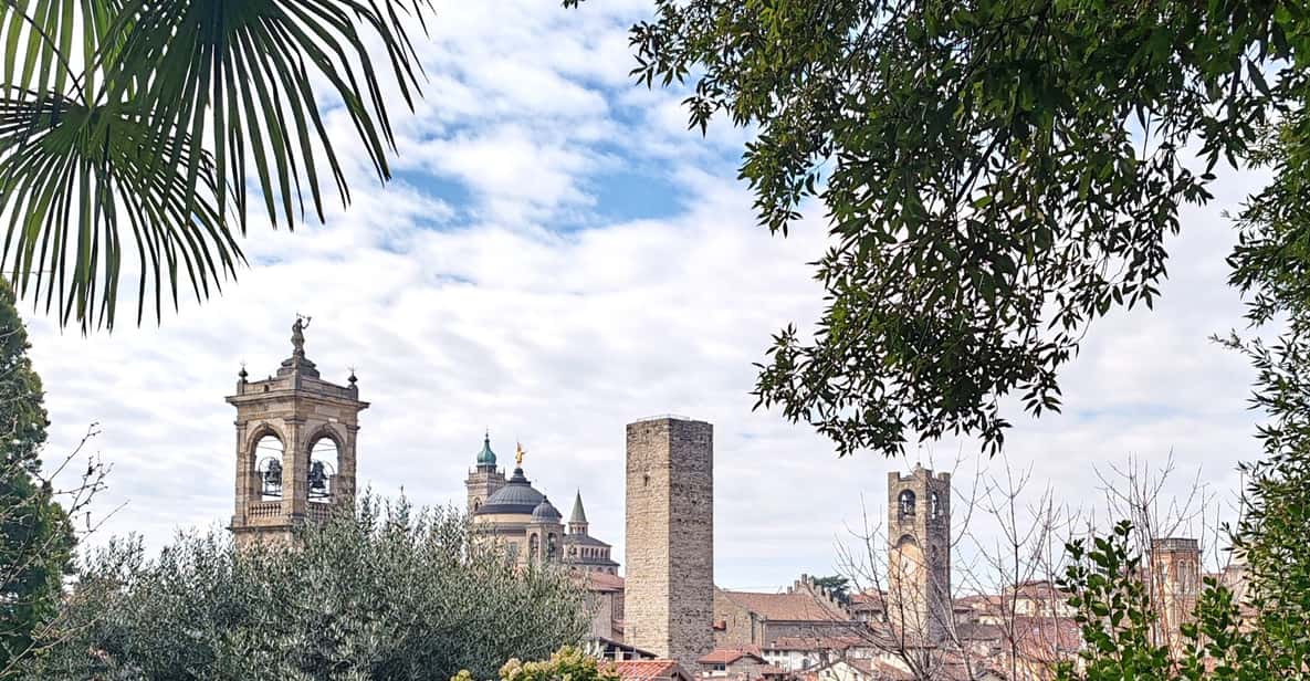Bergamo: Upper Town Guided Tour with French-speaking Guide - Colleoni Chapel: the optional inside stop that can change your visit