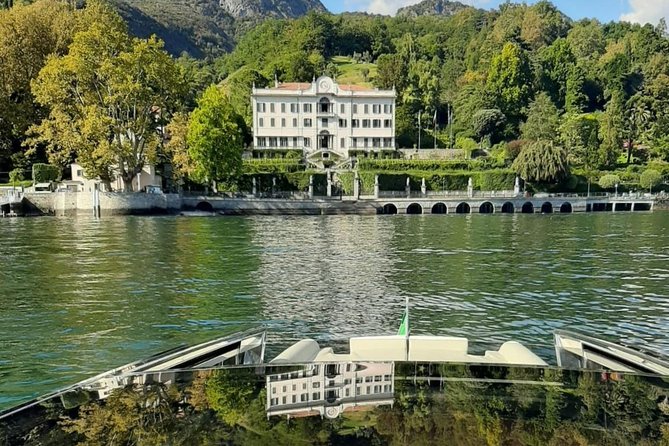Best of Lake Como: guided visit to Villa Carlotta + 1 h private watertaxi cruise - The Bellagio option: how to decide whether to stay or return to Tremezzina