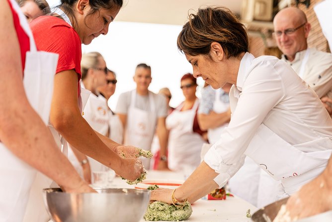 Cesarine: Small group Pasta and Tiramisu class in Bergamo - Tiramisu in the Same Session: Dessert With Safety in Mind
