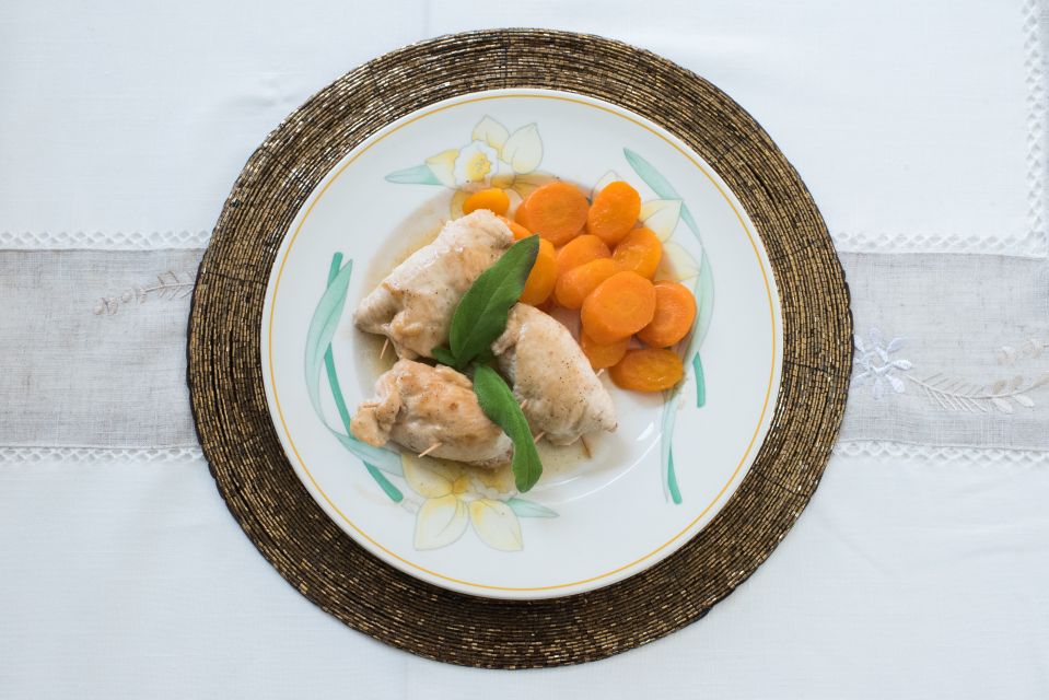 Como: Dining Experience at a Local Home - Meeting at the Home: Address, Doorbell, and What to Expect