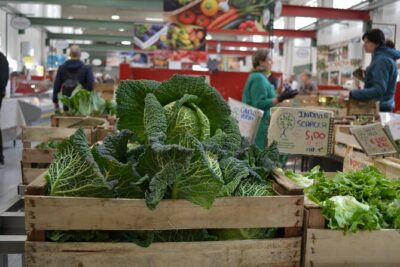 Como Food Tour and the Farmers Market - Meeting at Piazza Vittoria: a smart way to get your bearings fast