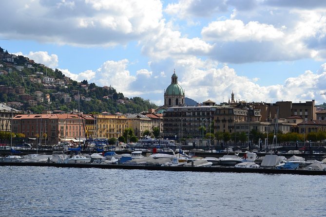 Como: Guided City Tour - Piazza Cavour Start: the smartest way to get your Como bearings