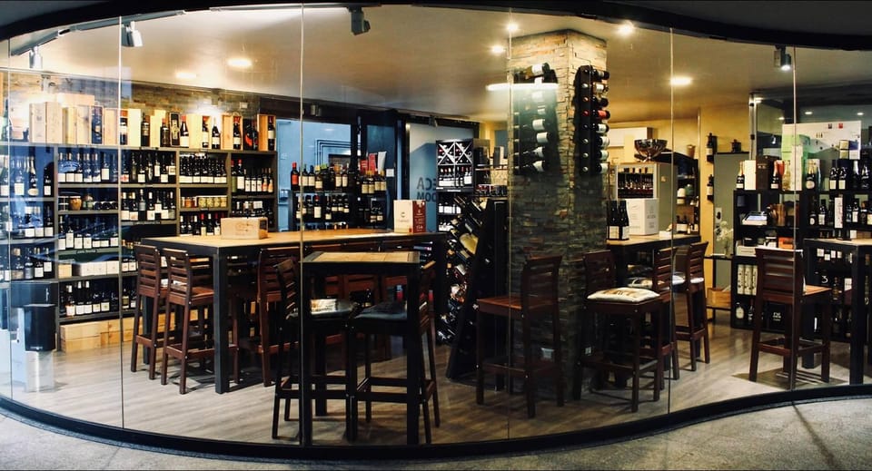 Como: Wine Tasting Experience with Cheese and Cold Cuts - Choosing 4 vs 7 wines: what changes in your experience