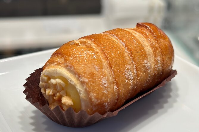 Eating Milan Street Food Tour with Guided Tasting and Sightseeing - How the Street-Food Tastings Actually Work on This Tour