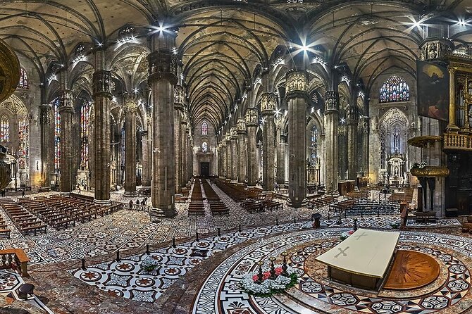 Elevated Ecstasy: Duomo Discovery & Rooftop Marvels! - Timing changes on the same day: how to think about it