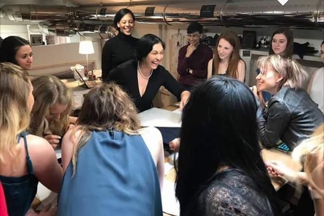 Fashion Workshop in Atelier and Fashion District Tour - What the Guide Does: From Designer Context to Real-Life Answers