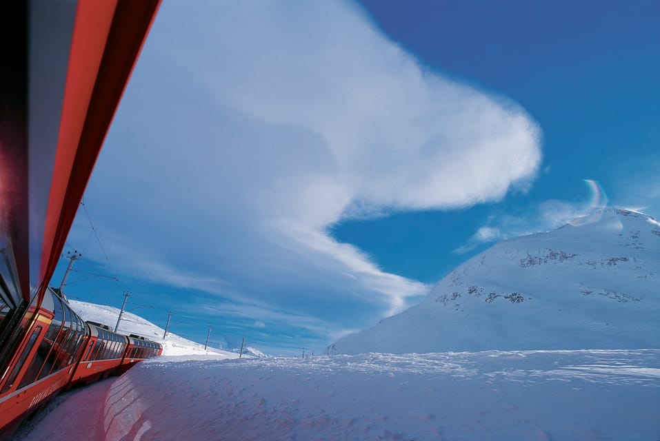 From Como: St. Moritz and Tirano Trip with Bernina Express - From Como to St. Moritz: the morning coach run