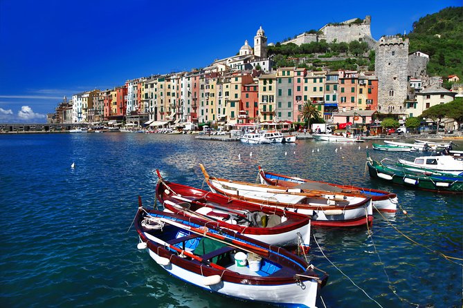 From Milan: Cinque Terre Guided Full-Day Trip With Cruise - How you transition to Monterosso: the train link and keeping your bearings