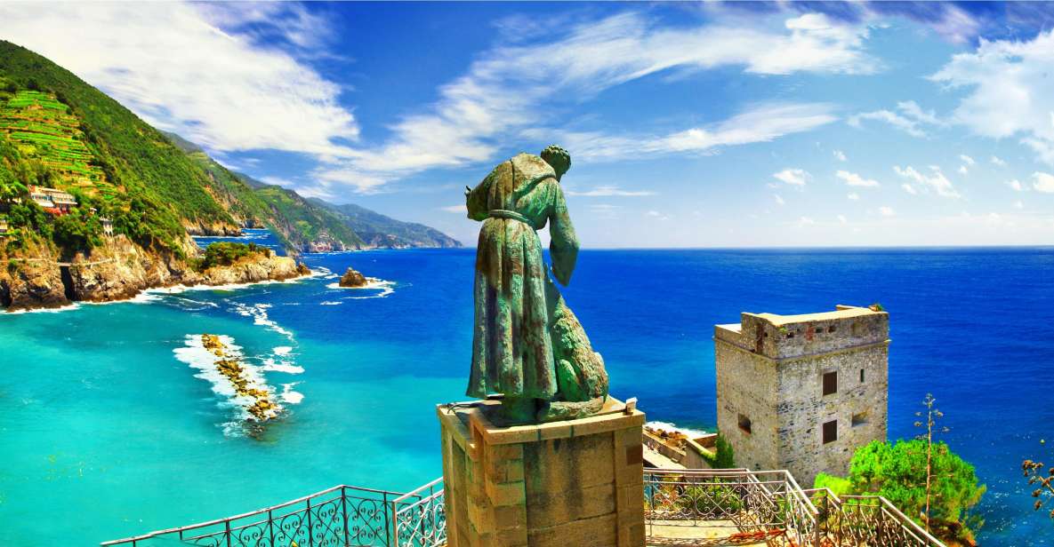 From Milan: Cinque Terre with Portovenere and Boat Cruise - La Spezia gateway: quick orientation, then go