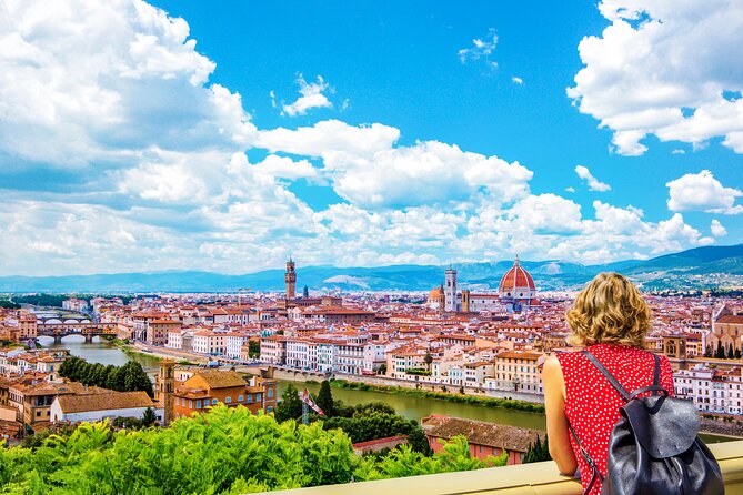 From Milan: Discover Florence & Pisa on an Exciting Full-Day Tour - Heading toward Il Duomo: timing your walk for Brunelleschi’s dome