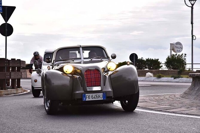 From Milan | Drive a vintage car on Lake Como - From Piazza XXV Aprile to Como: meeting, getting oriented, and driving