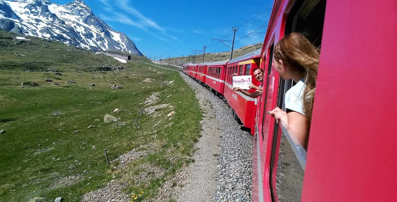 From Milan: Lake Como and Bernina Train Day Trip - Bernina Pass and Poschiavo: seeing more than just the train line