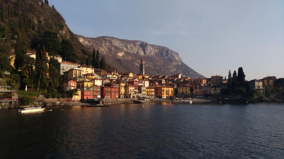 From Milan: Lake Como Walking Tour and Cruise - Walking Como with a guide: what to look for on foot