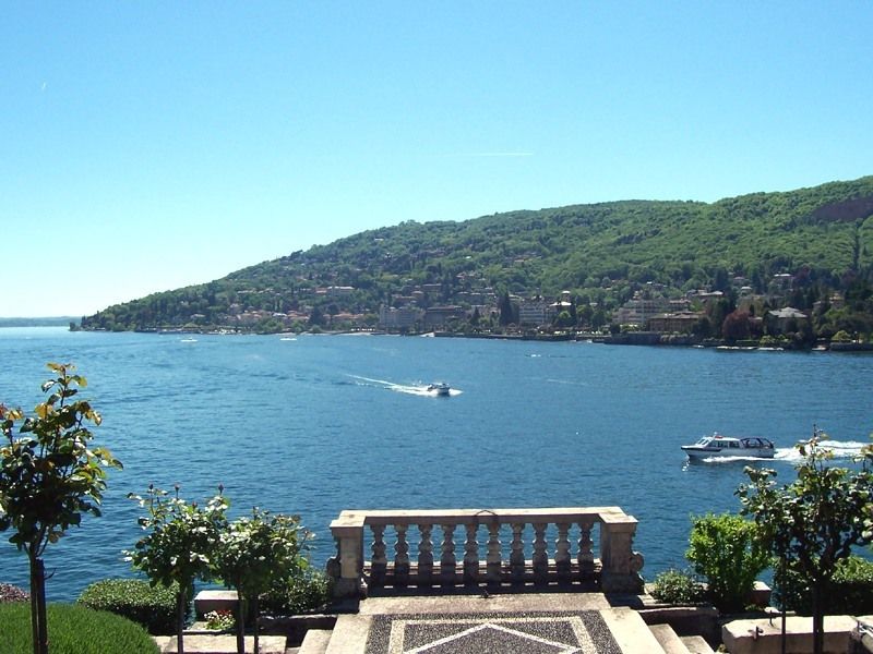 From Milan: Stresa, Alps, & Lake Maggiore Full-Day Tour - Why Lake Maggiore Works as a Milan Day Trip