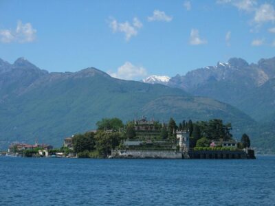 From Milan: Stresa, Alps, & Lake Maggiore Full-Day Tour - Stresa on the Waterfront: Two Chances to Enjoy the Views