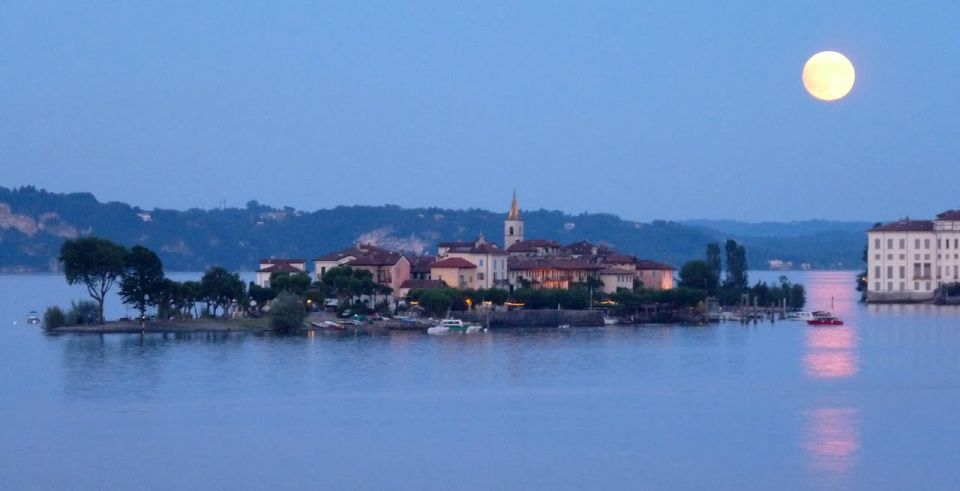From Stresa: Isola Pescatori Hop-on Hop-off Boat Tour - Private Boat Option: When More Exclusivity Makes Sense