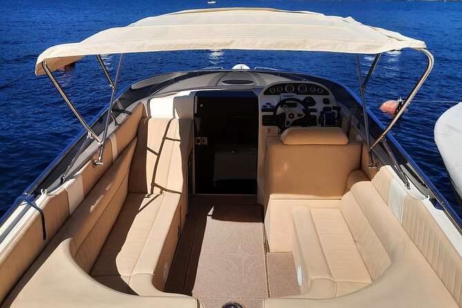 Full-Day Grand Tour, private speedboat at Lake Como - Lenno gelato and the shoreline run: short, sweet stops that add up