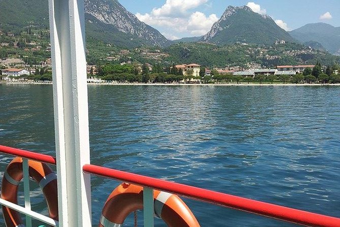 Full-Day Lake Garda and Desenzano del Garda from Milan - small group tour - Milan at 8:10: meeting point and getting moving fast