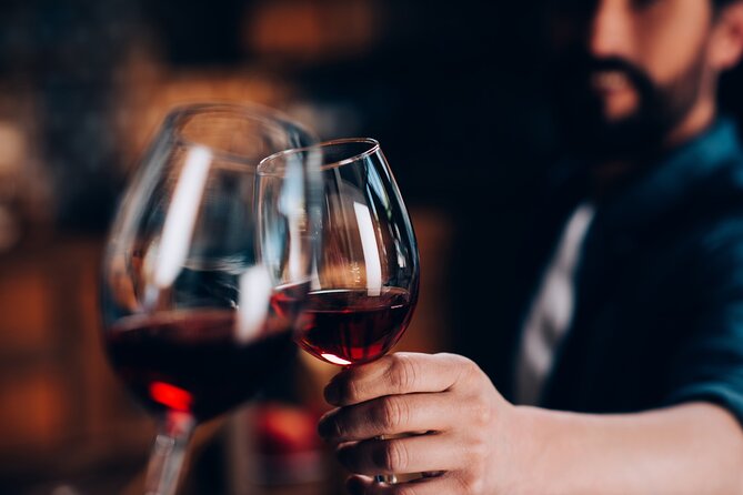 Fun Wine Tasting with the most italian Sommelier in Milan - A Milan wine tasting that actually teaches your palate