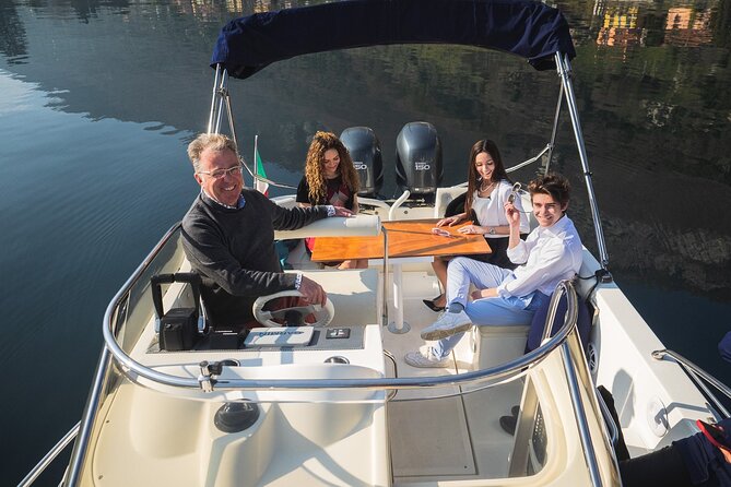 Glamour tour (3 H) speed boat stop in Bellagio - Comacina Island: Roman to Medieval, and Still Calm Enough to Wander