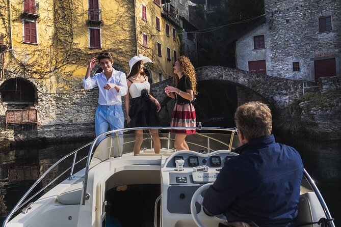 Glamour tour (3 H) speed boat stop in Bellagio - What It Feels Like On Board: Private Group, Clean Comfort, Real Timing
