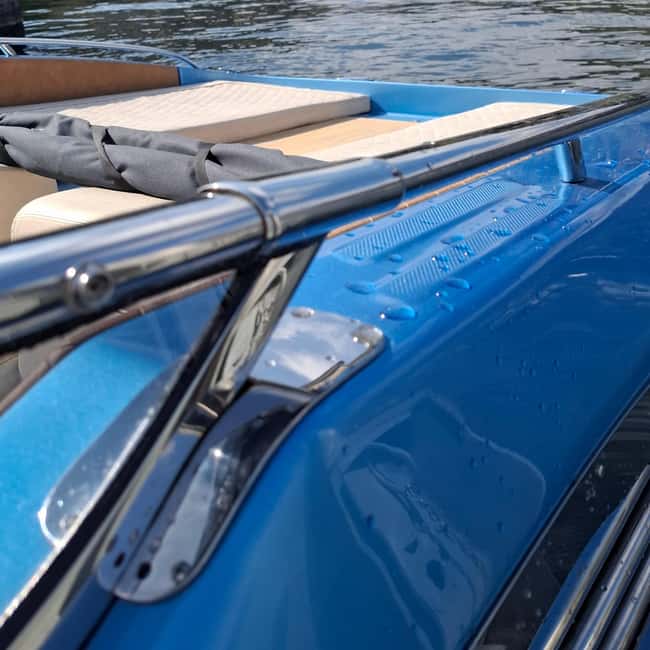 Grand Tour, on luxury speedboat at Lake Como - Why a Mostes Offshore 31 makes sense on Lake Como