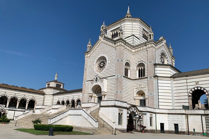 Highlights of Milan Bike Tour - Brera district: art streets and a softer pace