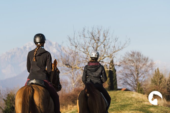 Horseback riding for experts between the lake and the mountains - Second Phase: More Adventure Time and Faster Stretches