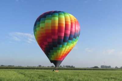 Hot air balloon flight Milan Monday-Friday - San Colombano al Lambro Countryside Stop: A Calm Setup