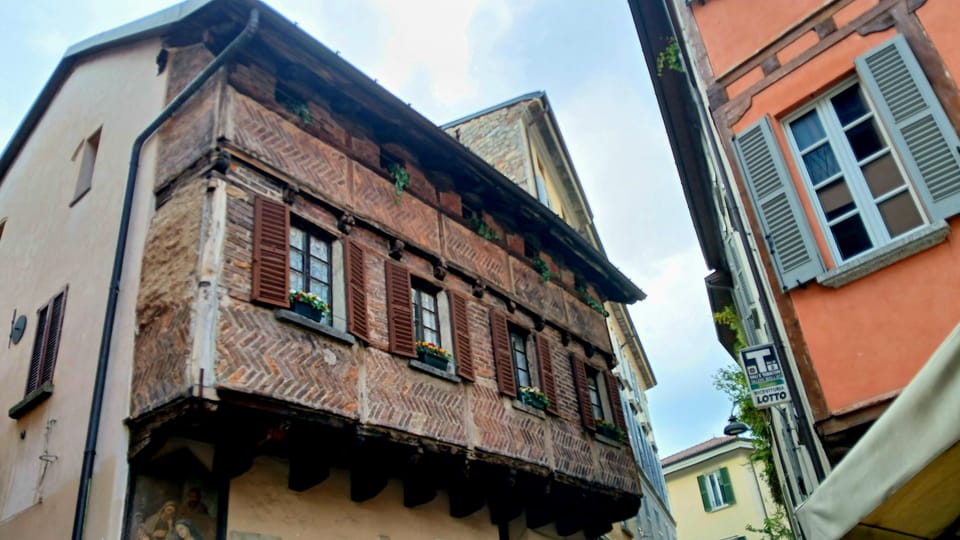 How: Tour of the historic center - Timing and walking level: plan for steady steps