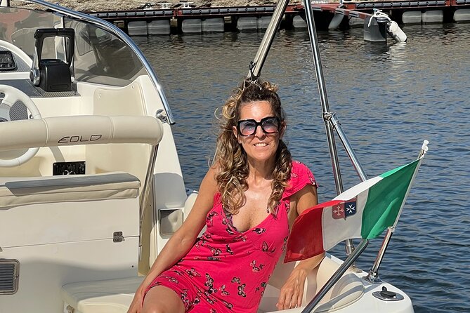 La Dolce Vita tour (2 H) Boat Eolo - Why the villa route makes sense from the water