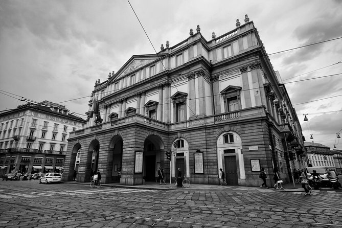 La Scala Theatre and Museum guided experience - How a real guide changes the way La Scala feels