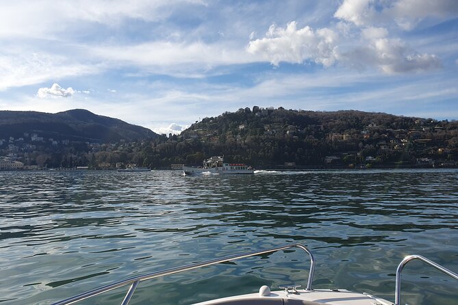 Lake Como: 2 Hours Boat Rent Without License - Cost and value: $262 per group plus the €100 you pay on the boat